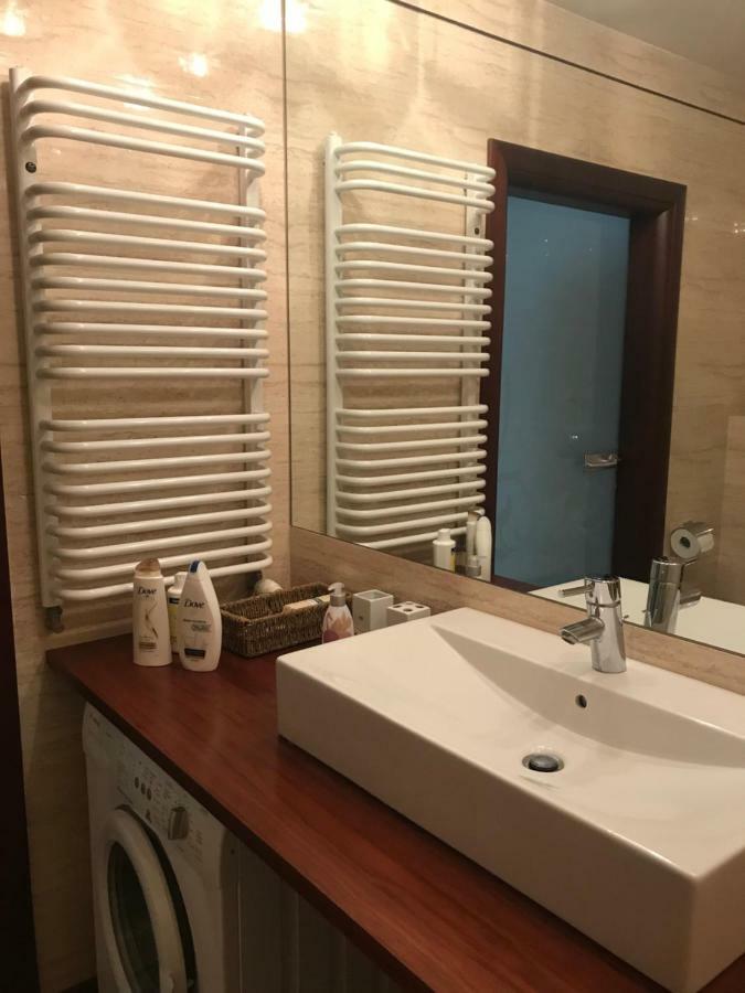 Apartament Gdanski Warschau Buitenkant foto