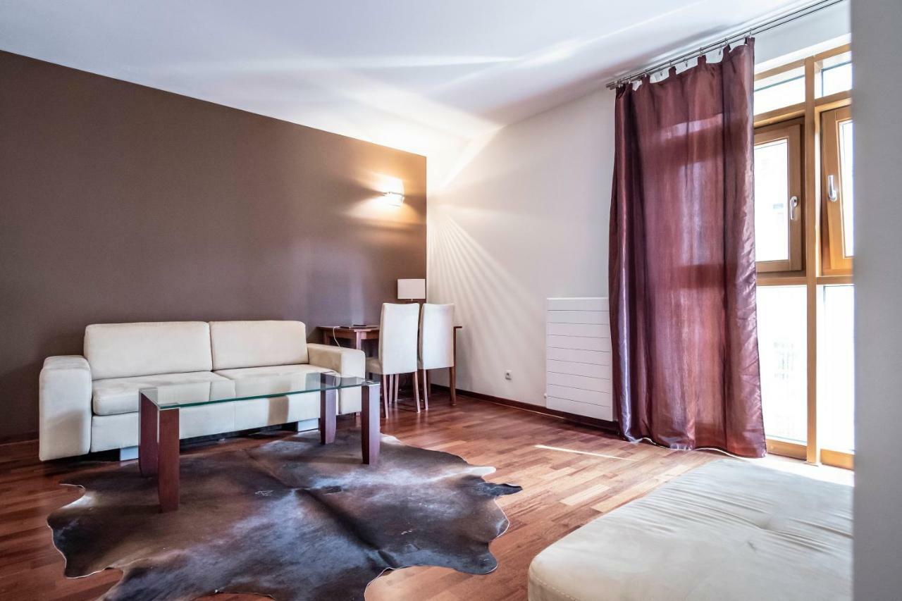 Apartament Gdanski Warschau Buitenkant foto